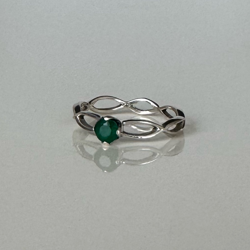 Nwot Sundance Writhen Ring, Green Onyx, Sterling Silver